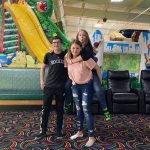 Meet your Posher, Carly